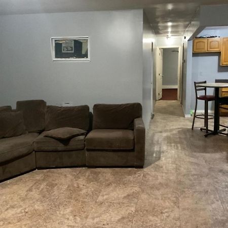 Room In A Beach House With King Size Bed In A Landlord Hosted Three Bedroom Apartment Νέα Υόρκη Εξωτερικό φωτογραφία