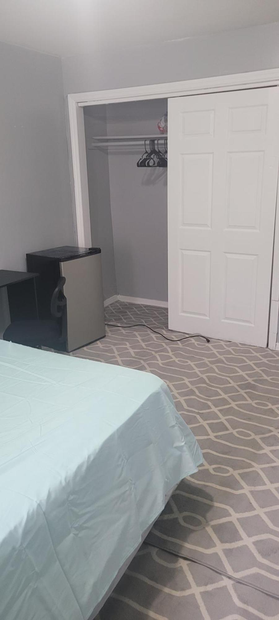 Room In A Beach House With King Size Bed In A Landlord Hosted Three Bedroom Apartment Νέα Υόρκη Εξωτερικό φωτογραφία